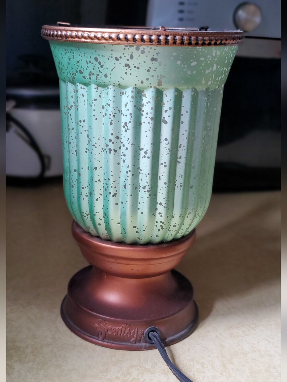 Speckled Turquoise Glass Electric Wax Warmer with Copper Base - Picture 3 of 7